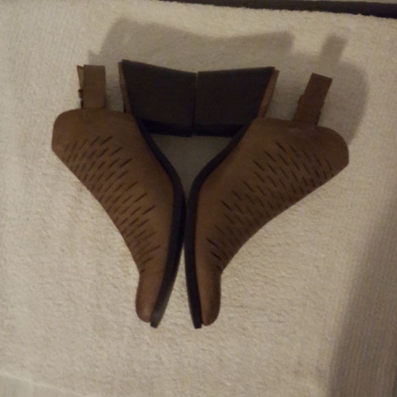 Steven Madden Heels - Picture 3 of 7